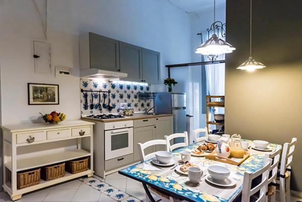 La Casa Napoletana - Ls Bed & Breakfast *