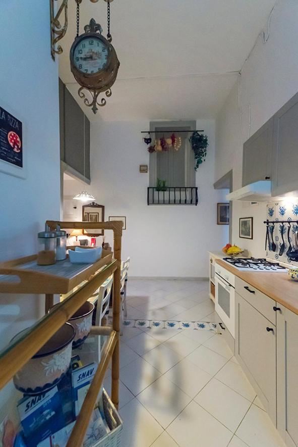 La Casa Napoletana - Ls Bed & Breakfast *